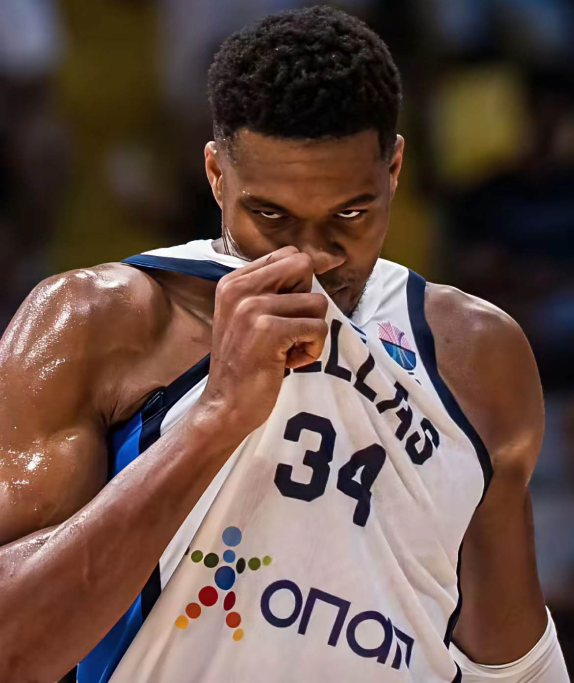 开云中文官网西汉姆围绕欧篮联遗憾出局多伦多猛龙队长鼓劲备战NBA季后赛，连对手都承认：皇家马德里手感冰凉备战NBA常规赛的简单介绍