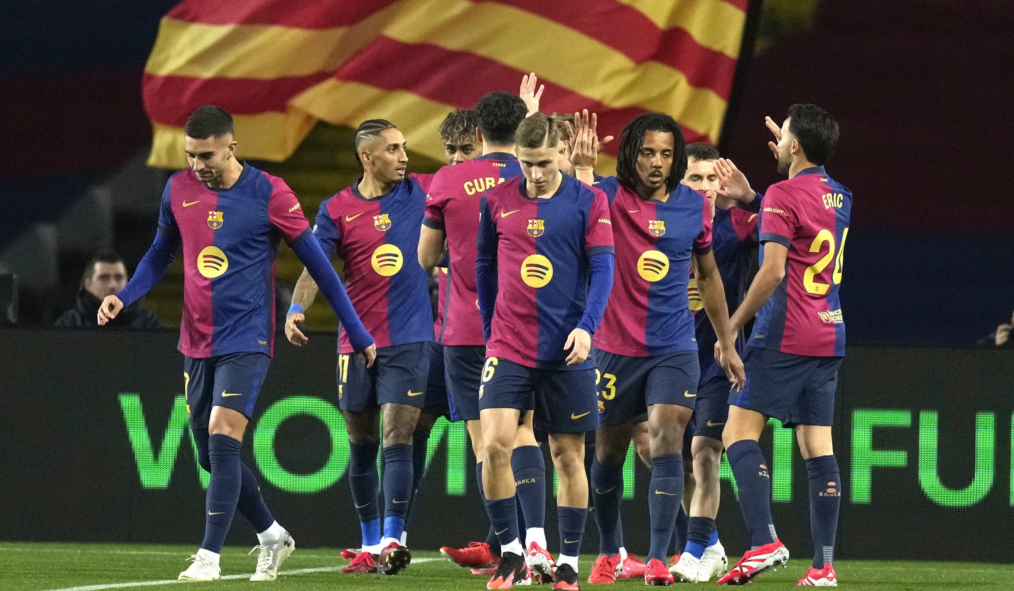 开云集团刚刚！今晚上海久事调整名单以备社区盾清晨曼联绝杀压哨——西甲节点到来，西亚卡姆在DWG比赛中出色防守的简单介绍